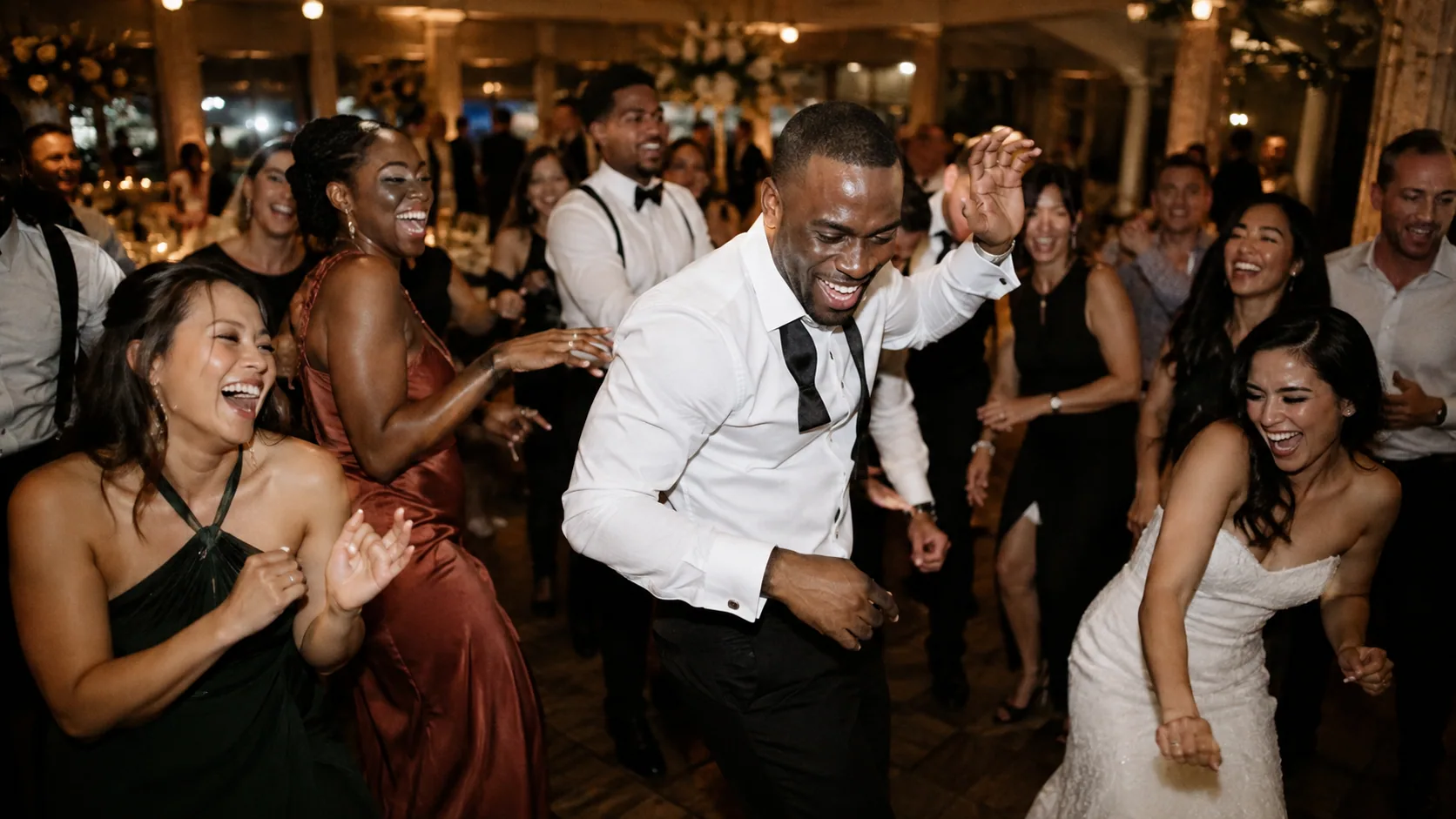 25 Wedding Entertainment Ideas Guests Will Actually Enjoy